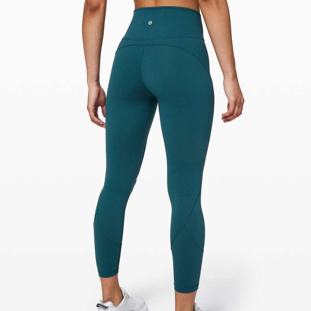 Worn 1x! Lululemon In Movement Leggings / Tight, 7/8 length 25", Everlux teal